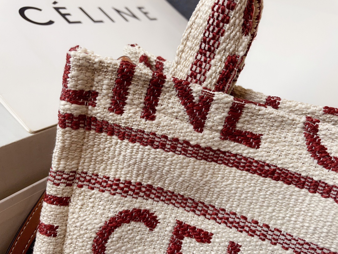人気商品  CELINE  ファルコ ミディアム バッグ  29*16*13cm-全2色
