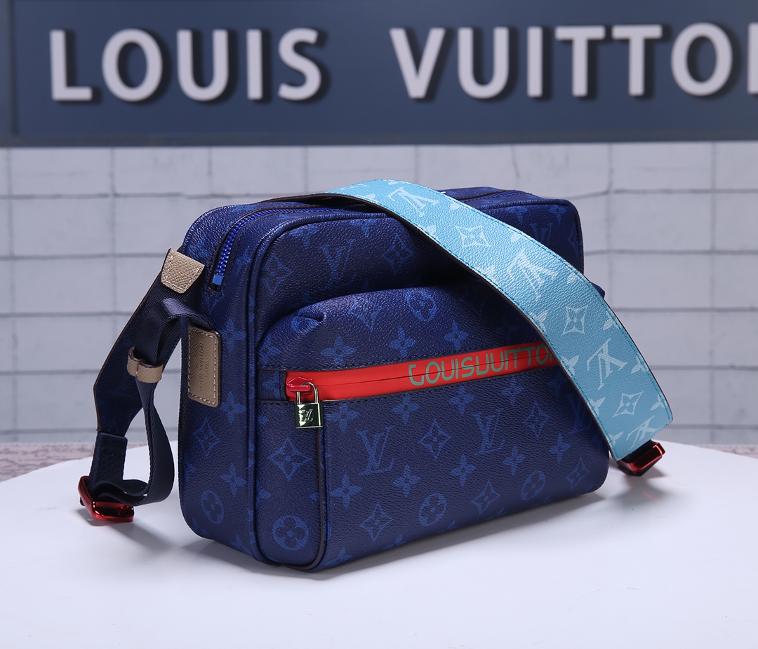 【LOUIS VUITTON】Messenger   -25x19x5CM -4色