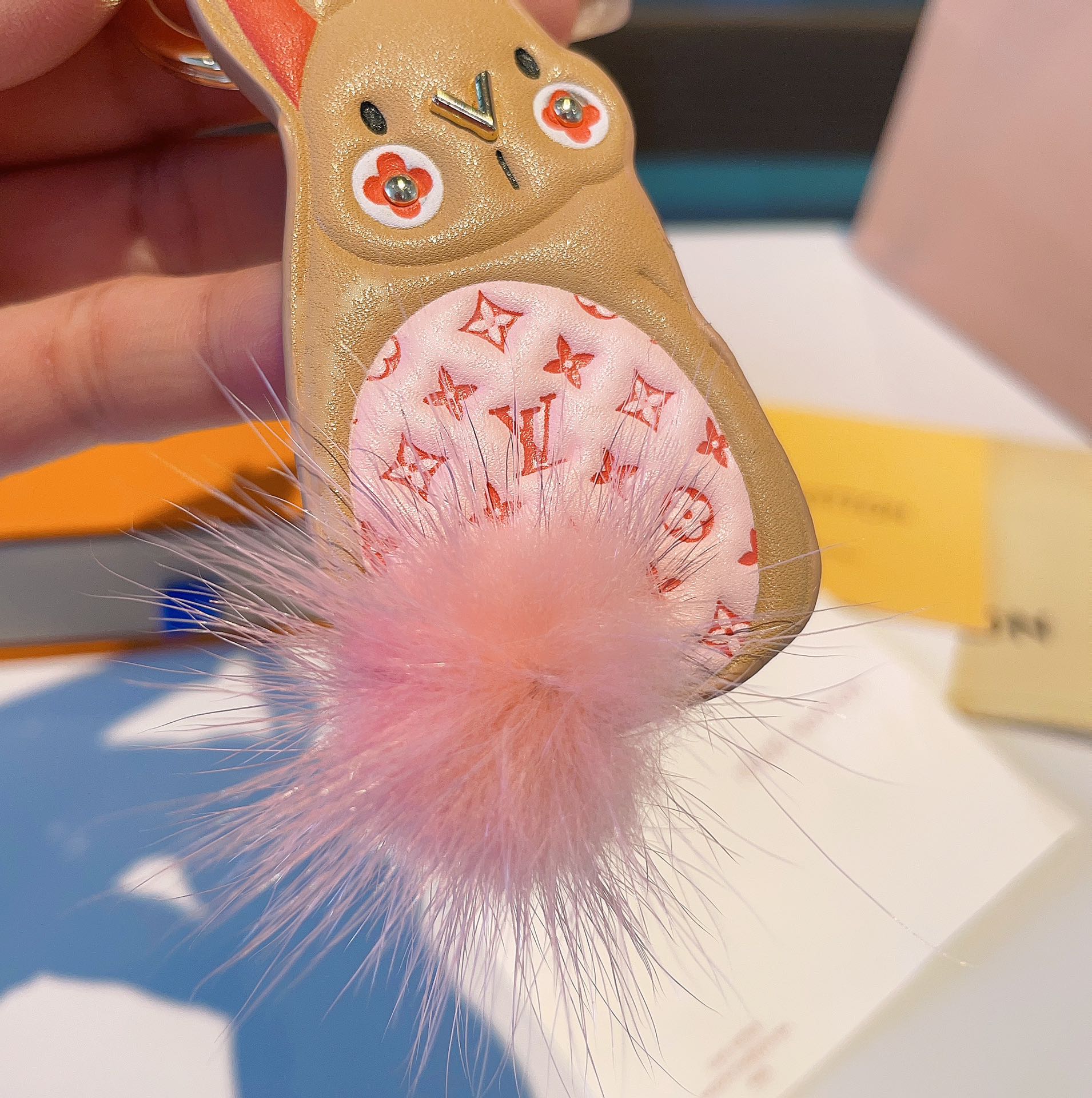 【LOUIS VUITTON】 キーホルダー   -2色