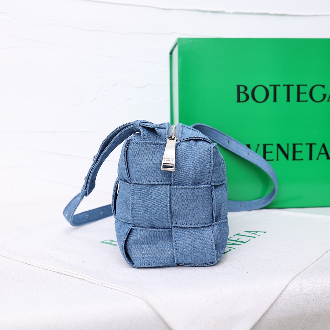 【Bottega Veneta】Brick Cassette-28*10*14CM -6色