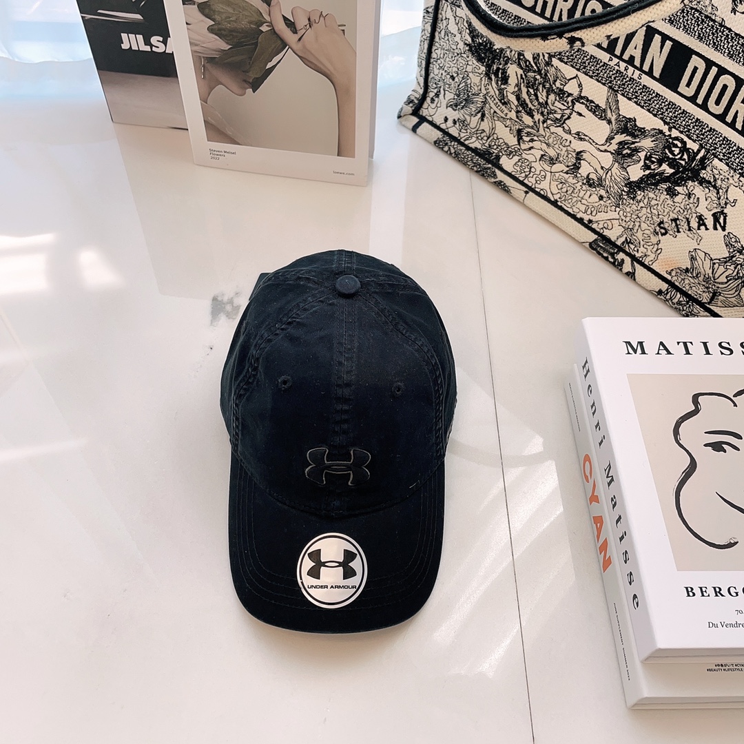 【キャップ 】underarmour  -5色