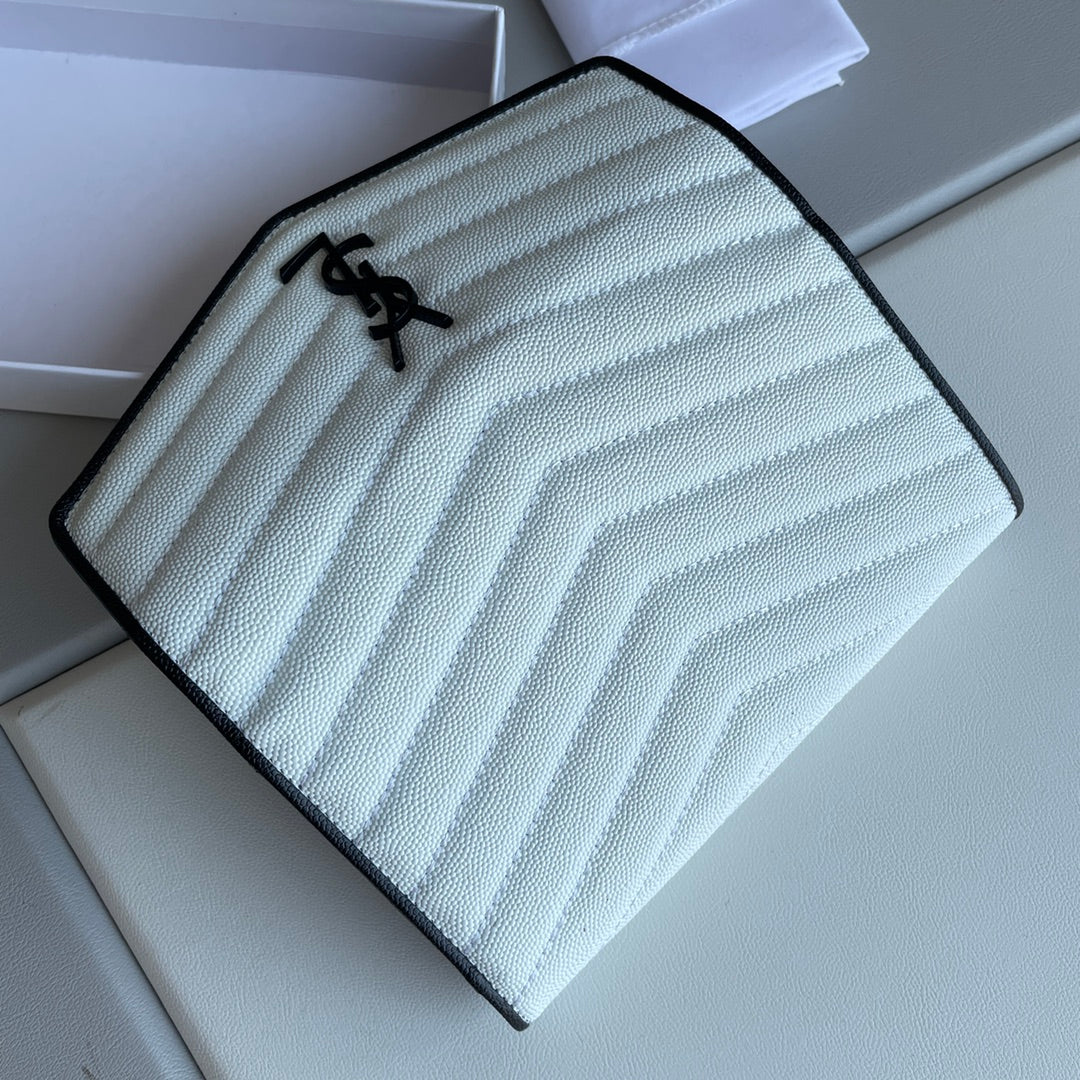 【SAINT LAURENT】 番号:372264  サイズ: 19x9x2cm 【ホワイト】