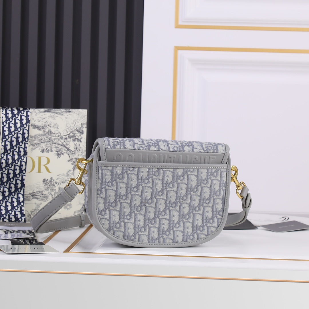 【ディオール】Dior  Bobby 22 x 17 x 6 cm