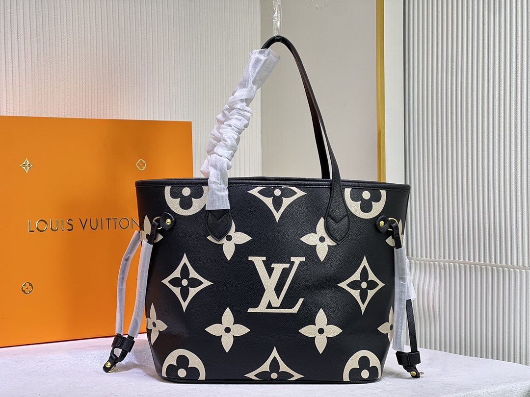 【LOUIS VUITTON】 Neverfull  -32×29×17cm -2色