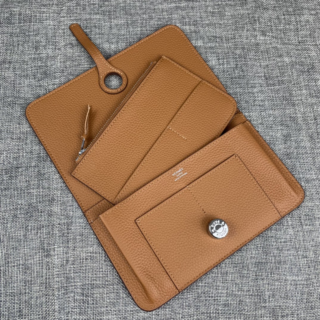 【Hermes 】二つ折り財布  20.1cm*12.5cm -6色