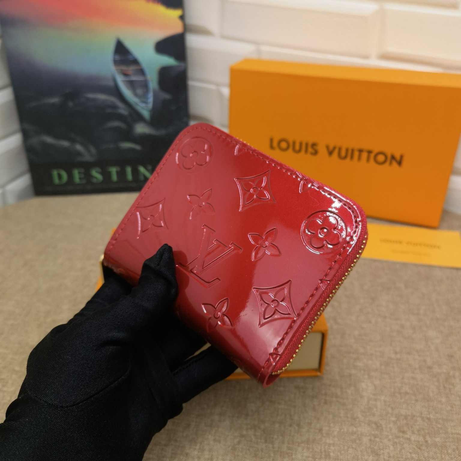 【LOUIS VUITTON】小 銭 入れ  11×8×2.5cm  -4色