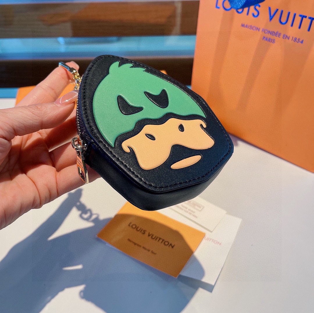 【LOUIS VUITTON】 小銭入れ キーホルダー   -2色