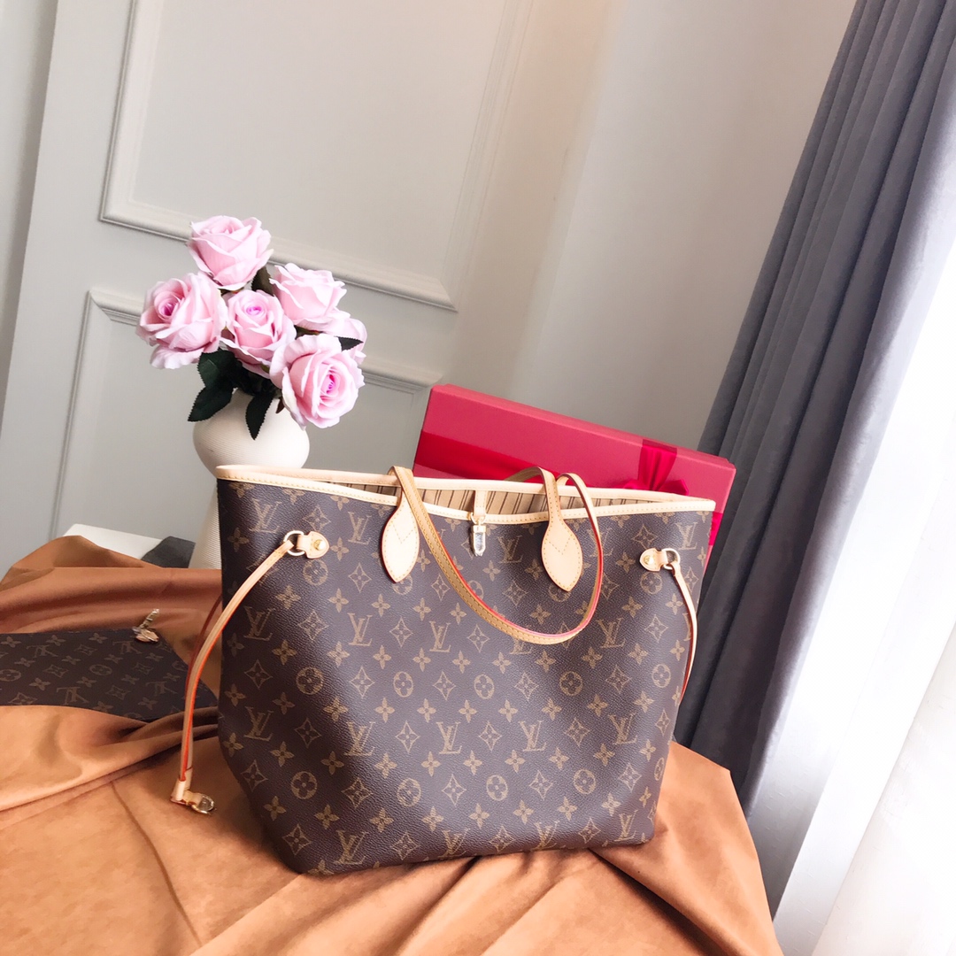 ◆人気 BOOK TOTE ネヴァーフル MM M40995 -全3色