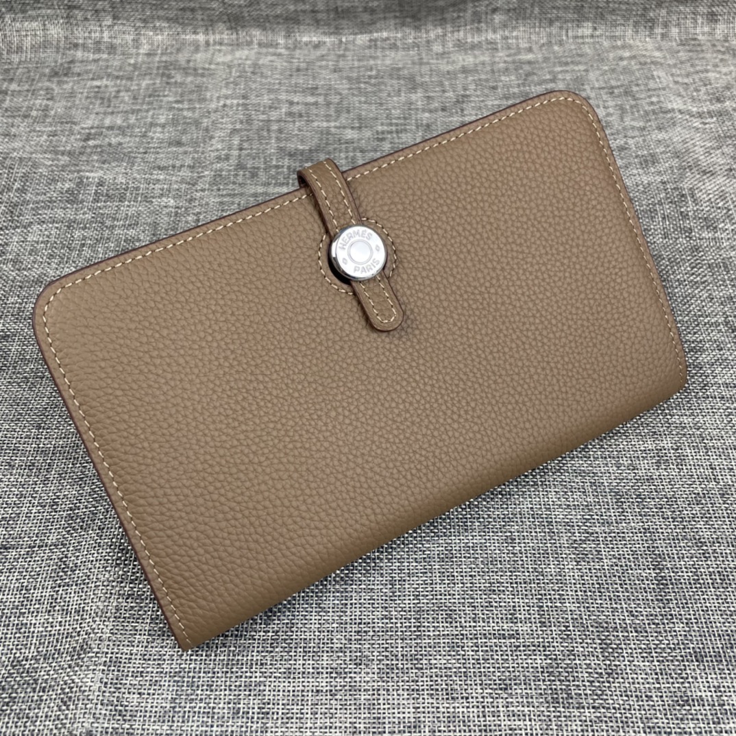 【Hermes 】二つ折り財布  20.1cm*12.5cm -6色
