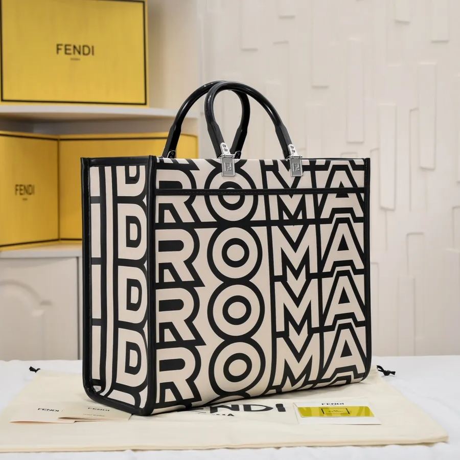 【FENDI】Sunshine サイズ: 35×31×17CM