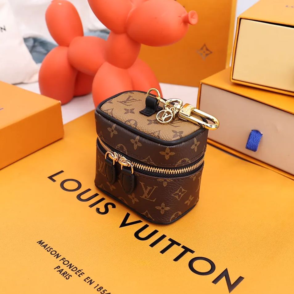 【LOUIS VUITTON】 キーホルダー