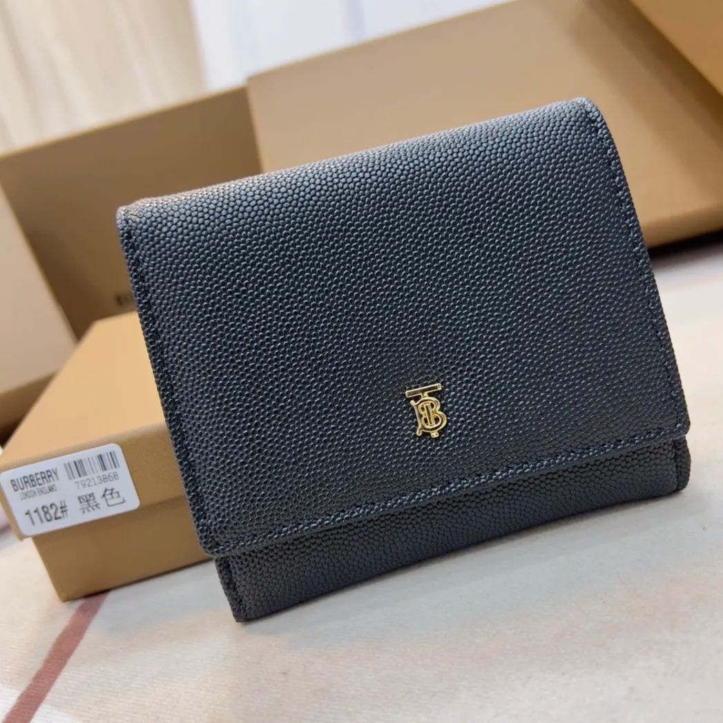 【Burberry】11.5*9.5*3cm