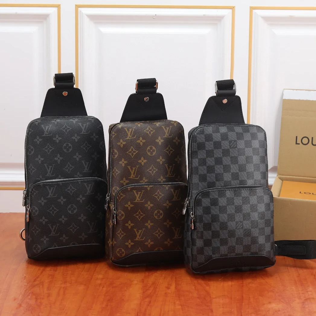 【LOUIS VUITTON】20 x 31 x 10 cm
