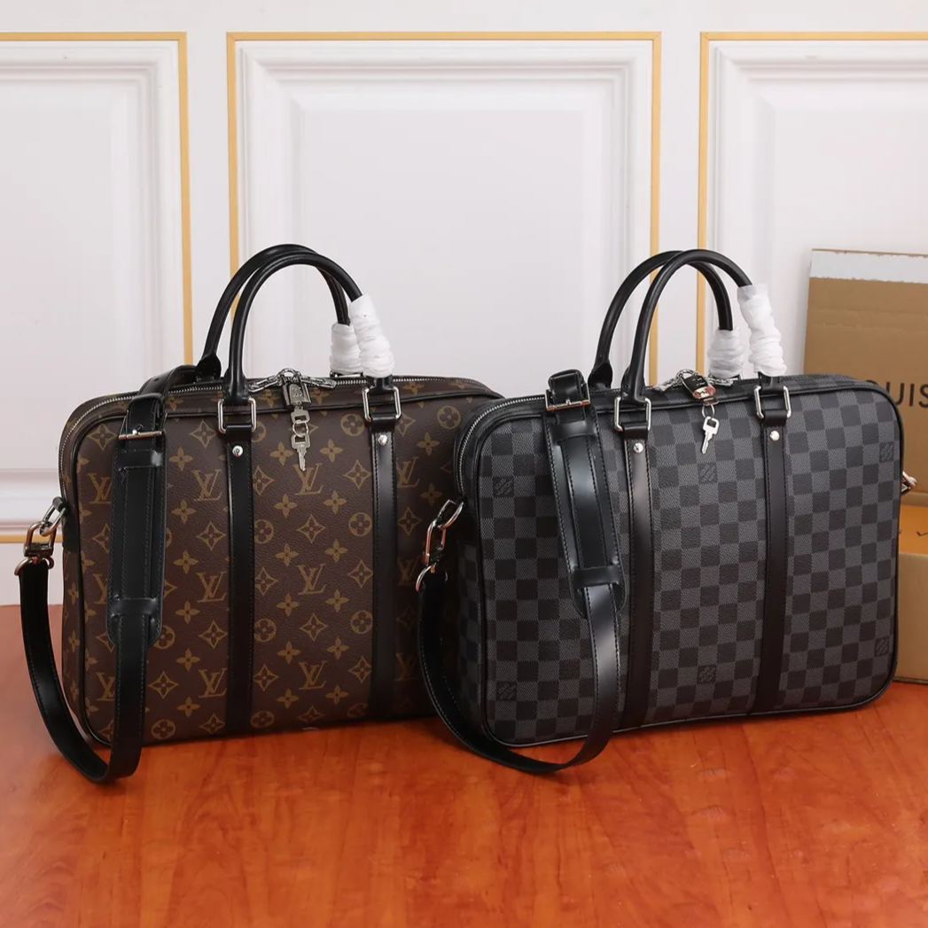 【LOUIS VUITTON】PORTE-DOCUMENTS VOYAGE  37.0x 29.0x 11.0 cm
