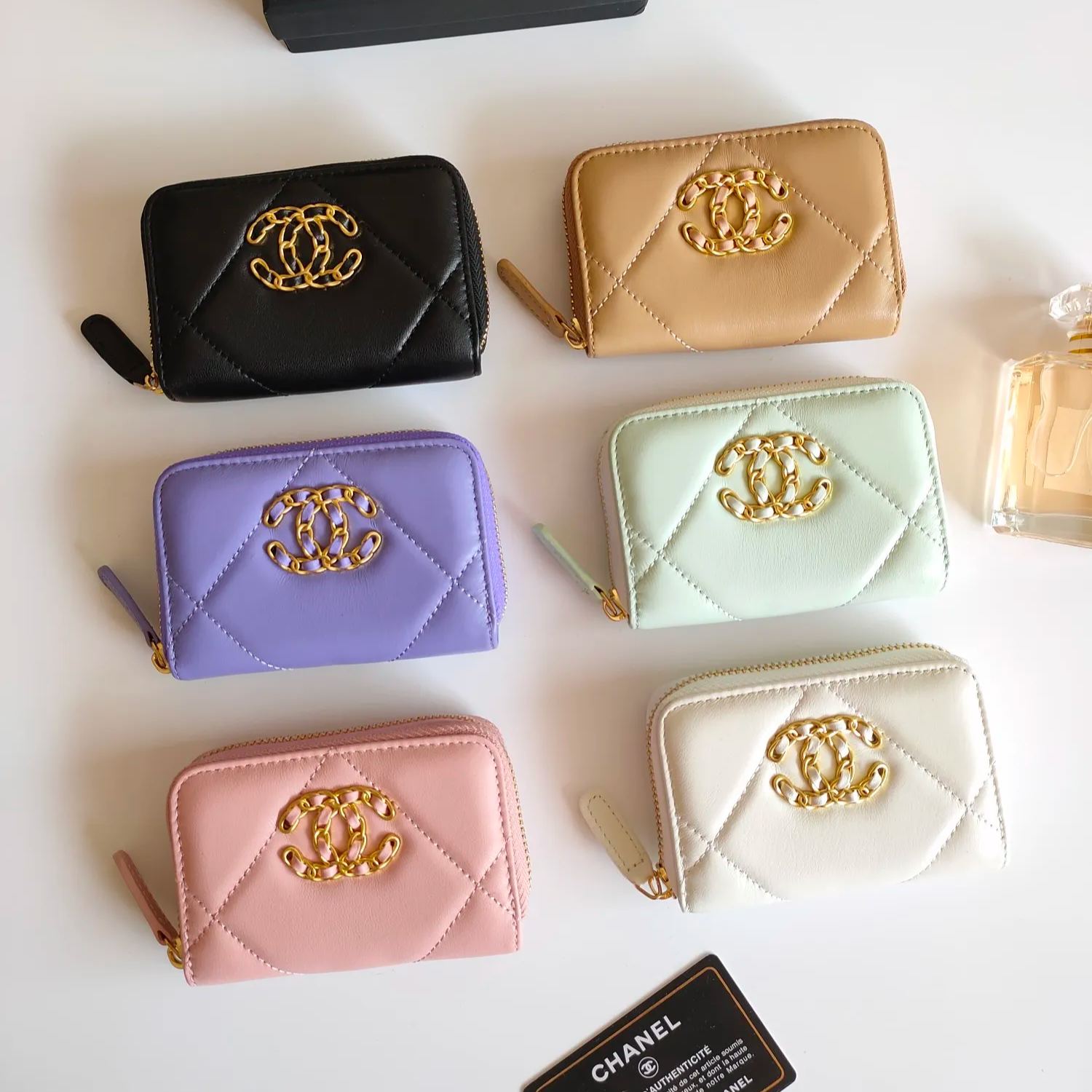 【CHANEL】小銭入れ  11*9.5*1.5cm -6色