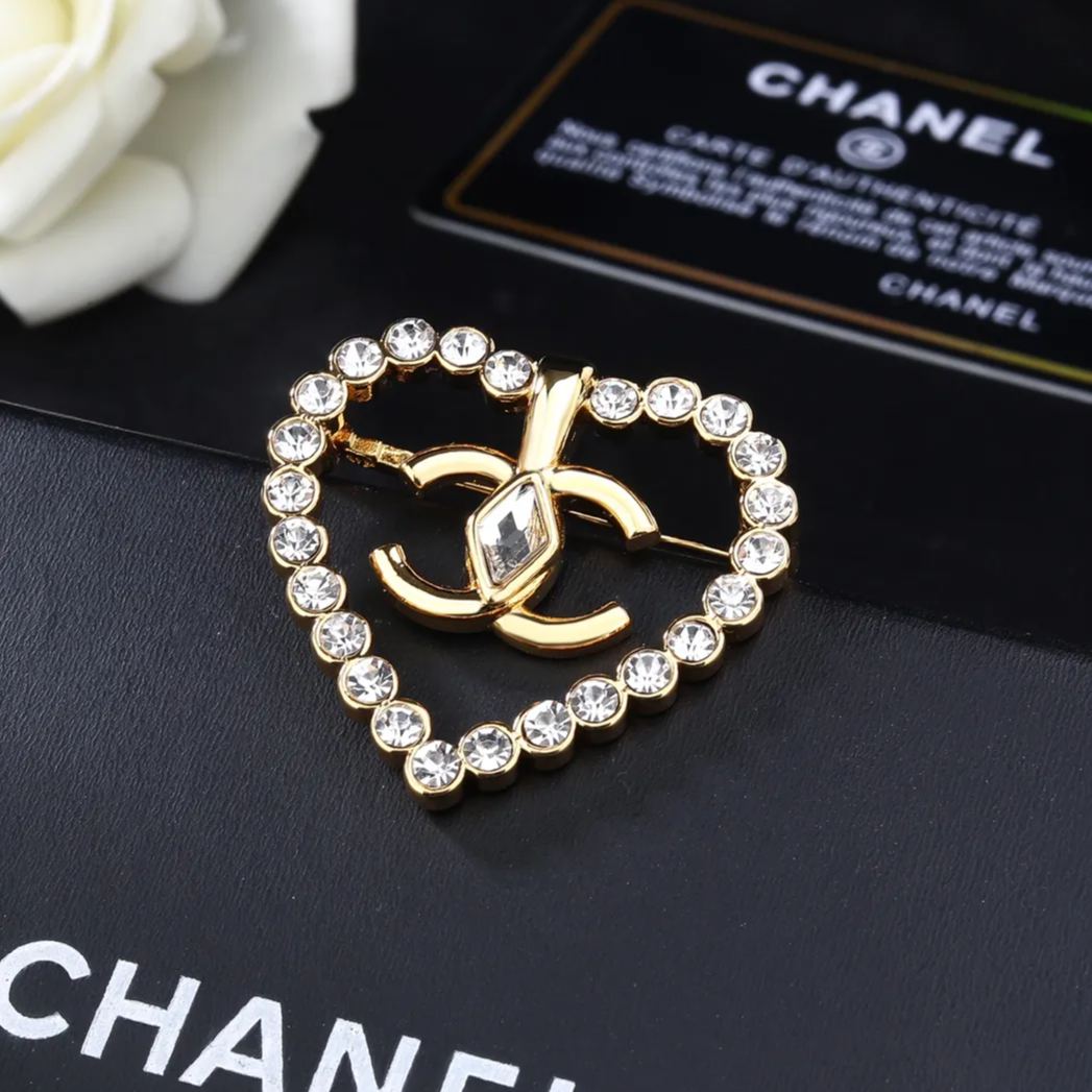【ブローチ】★CHANEL★