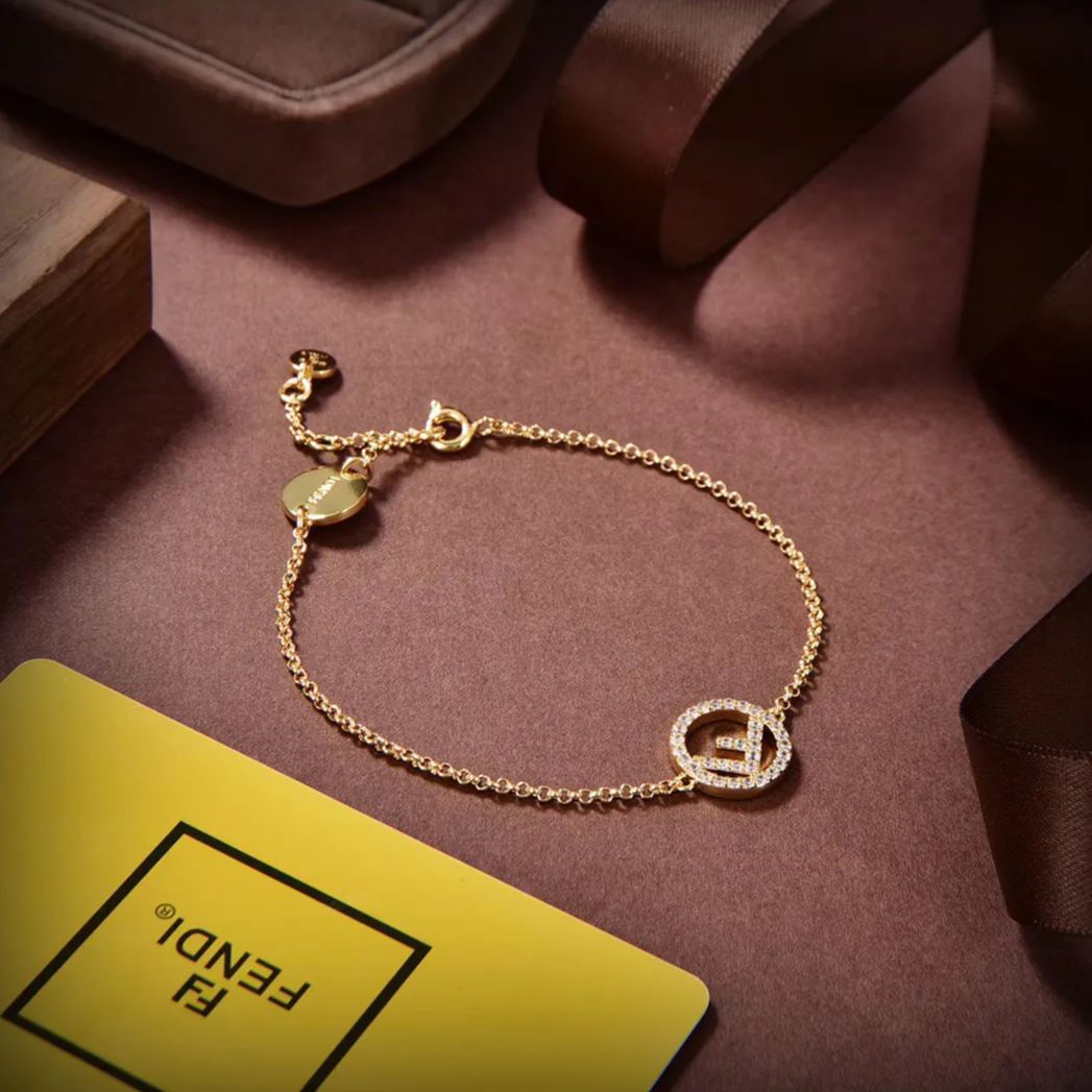 【ブレスレット】★FENDI ★