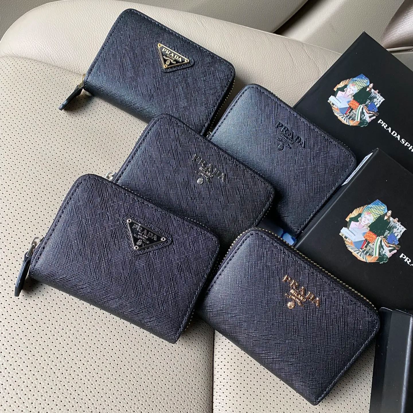 【PRADA】12×9×2.5cm