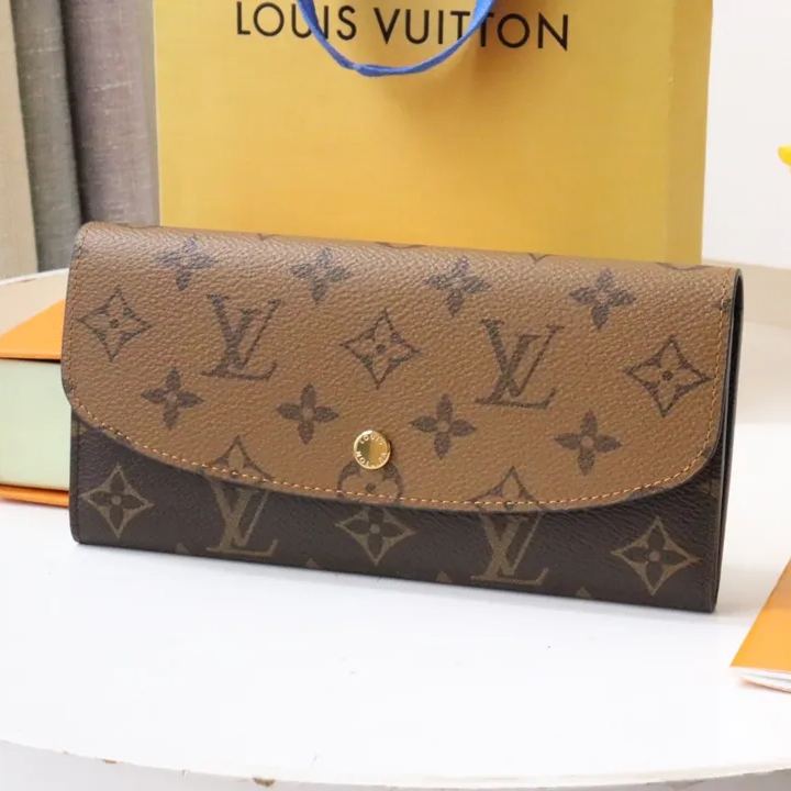 【LOUIS VUITTON】EMILIE 19 x 10 x 2cm