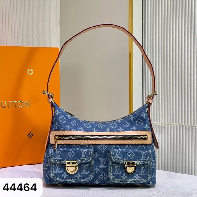 【LOUIS VUITTON】 30x19x10CM