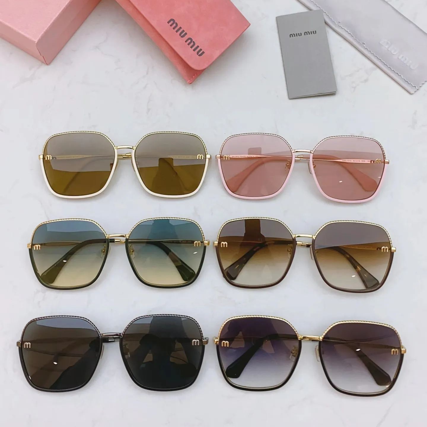 【サングラス】★MIUMIU★ 60-18-140mm