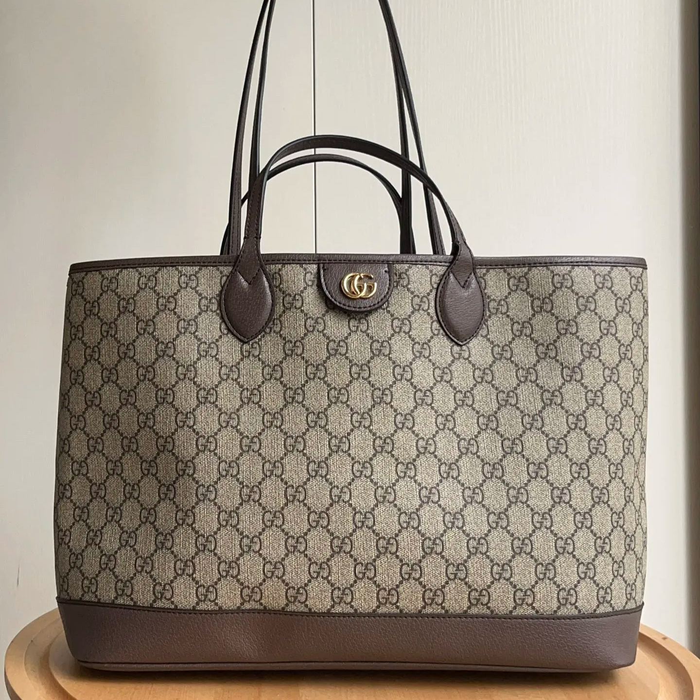 【GUCC*】 38x28x15CM