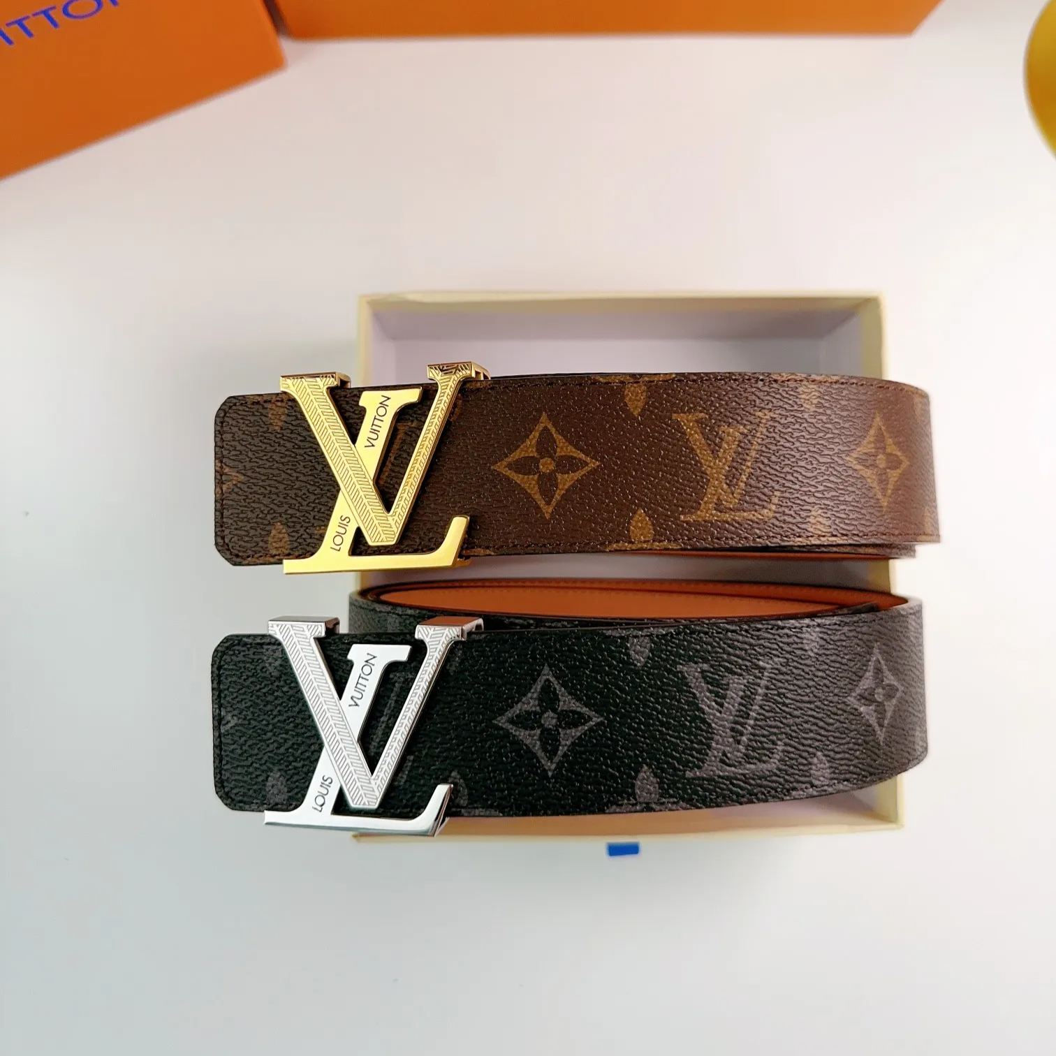 【Louis Vuitton】 メンズ  幅：3.8CM 長：105-125CM
