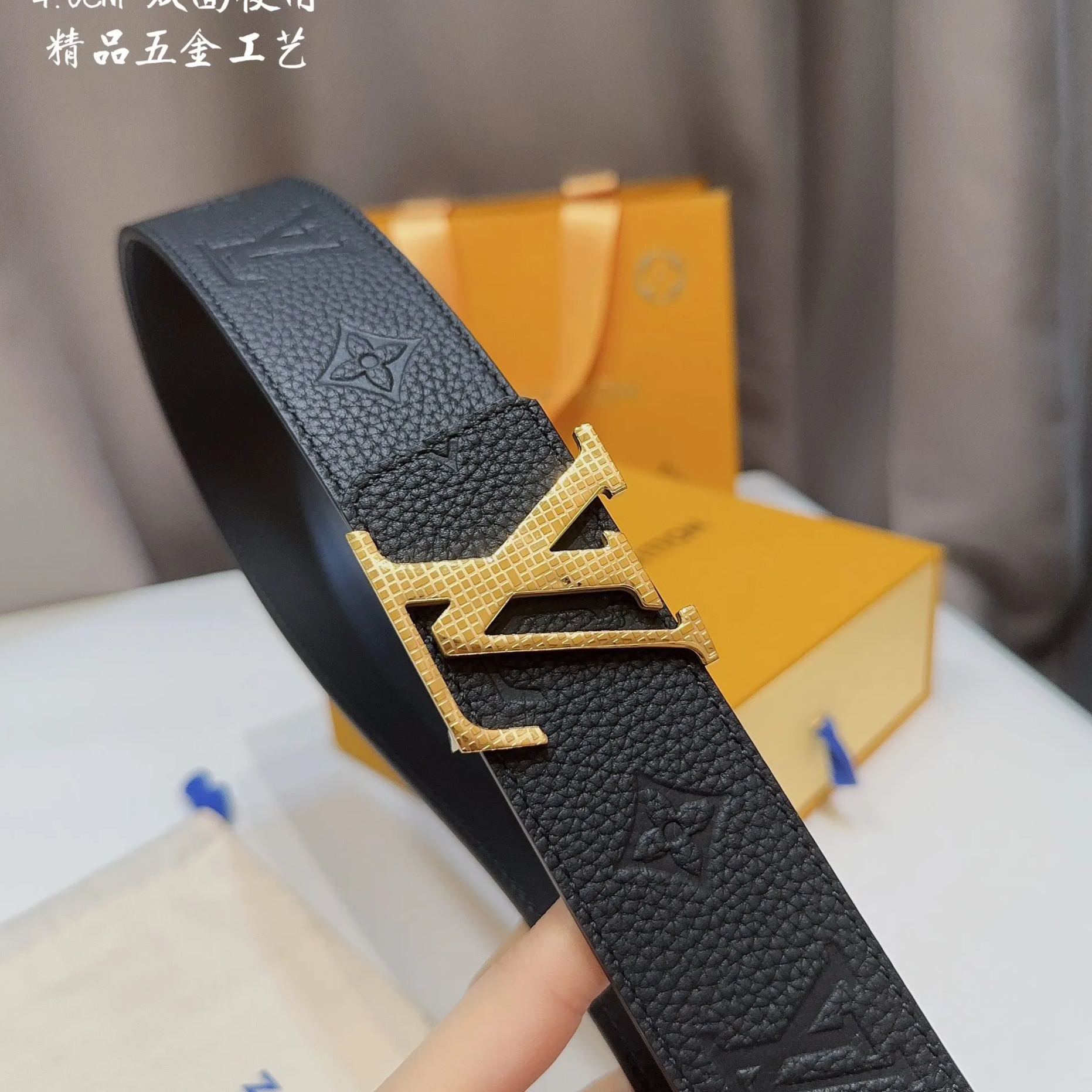 【Louis Vuitton】 メンズ  幅：4.0CM 長：105-125CM