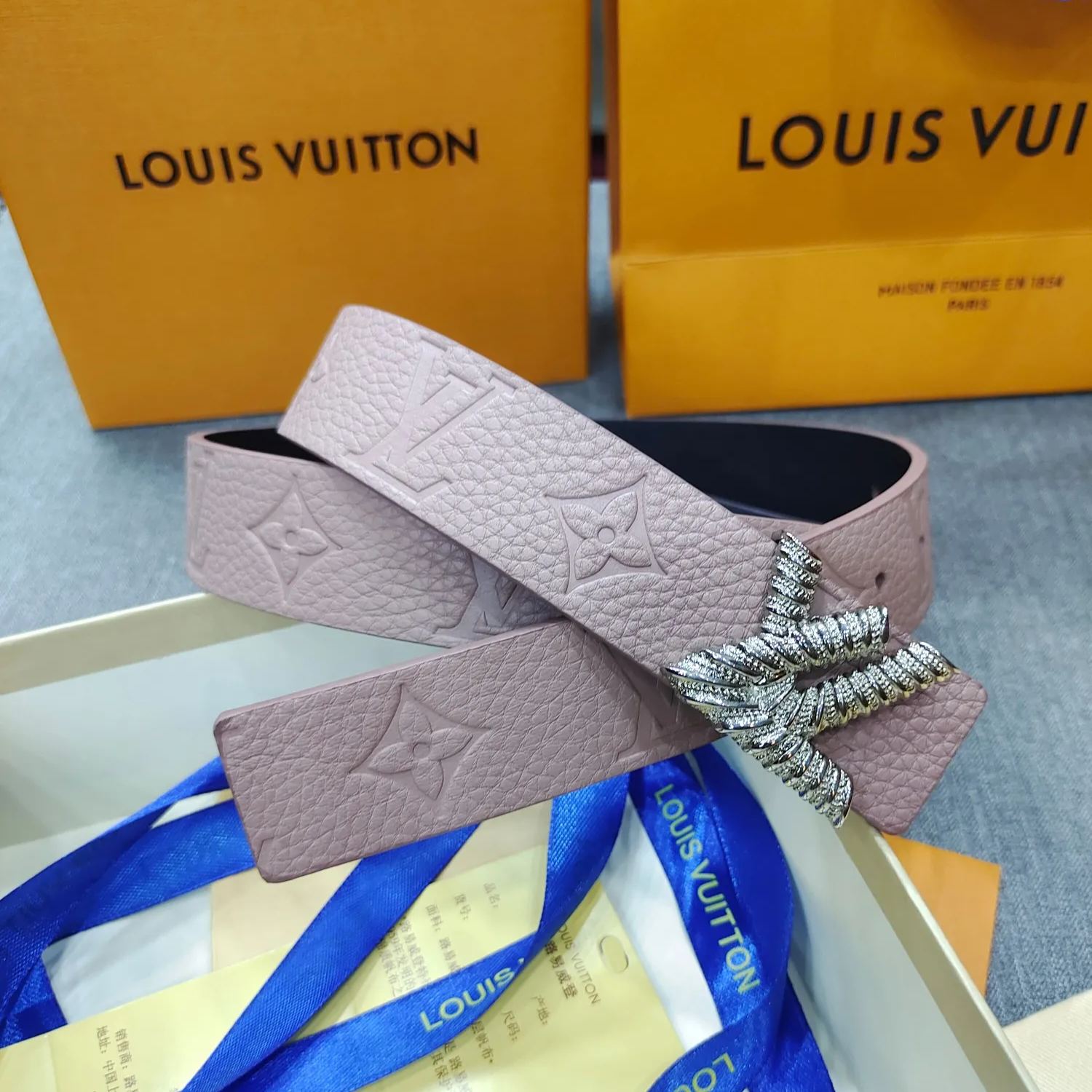【Louis Vuitton】 レディース  幅：3.0CM 長:90-110CM