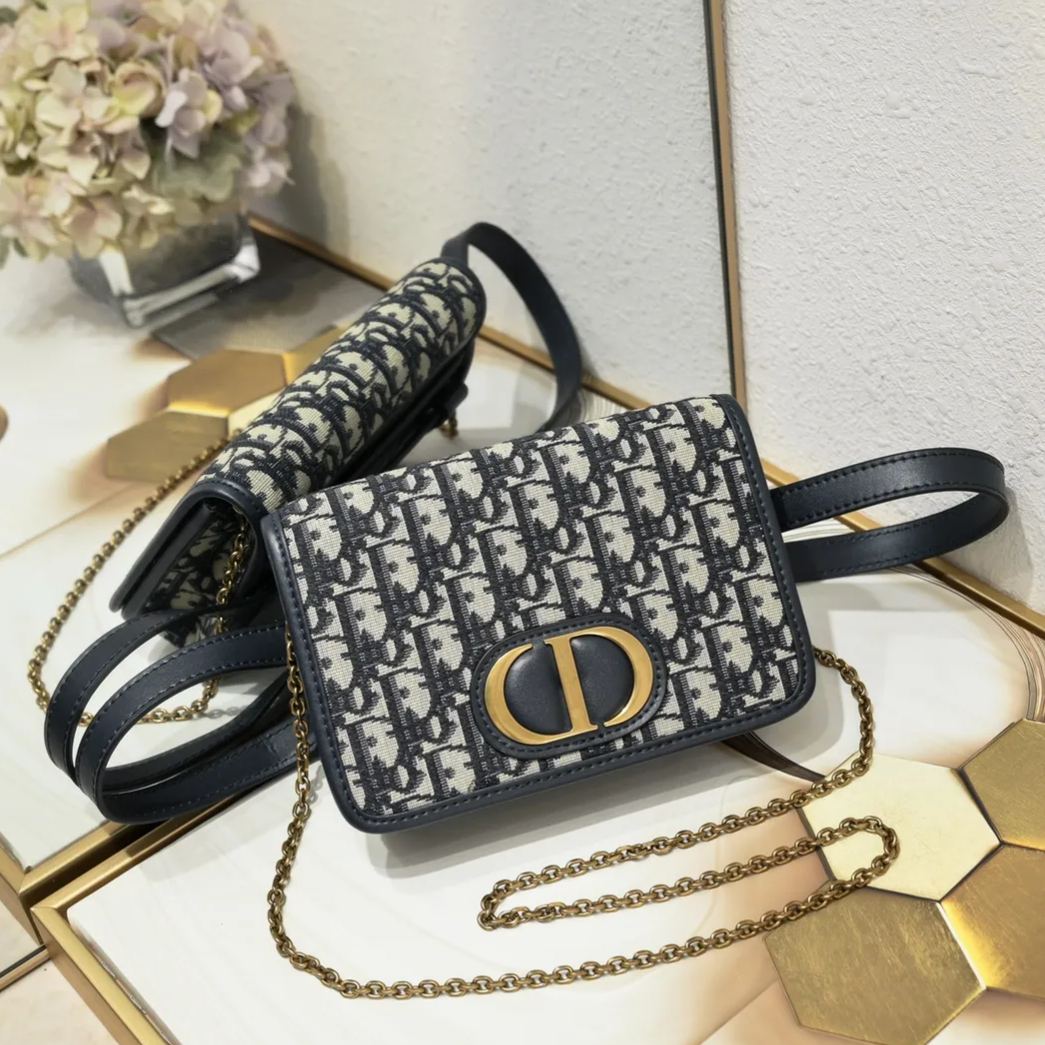 【DIOR】Montaigne 19 x 12.5 x 4 cm
