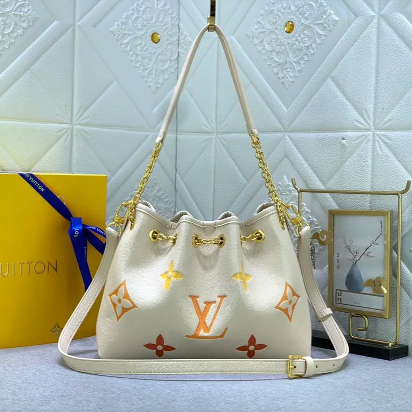 【LOUIS VUITTON】Summer Bundle  28 x 20 x 11.5cm