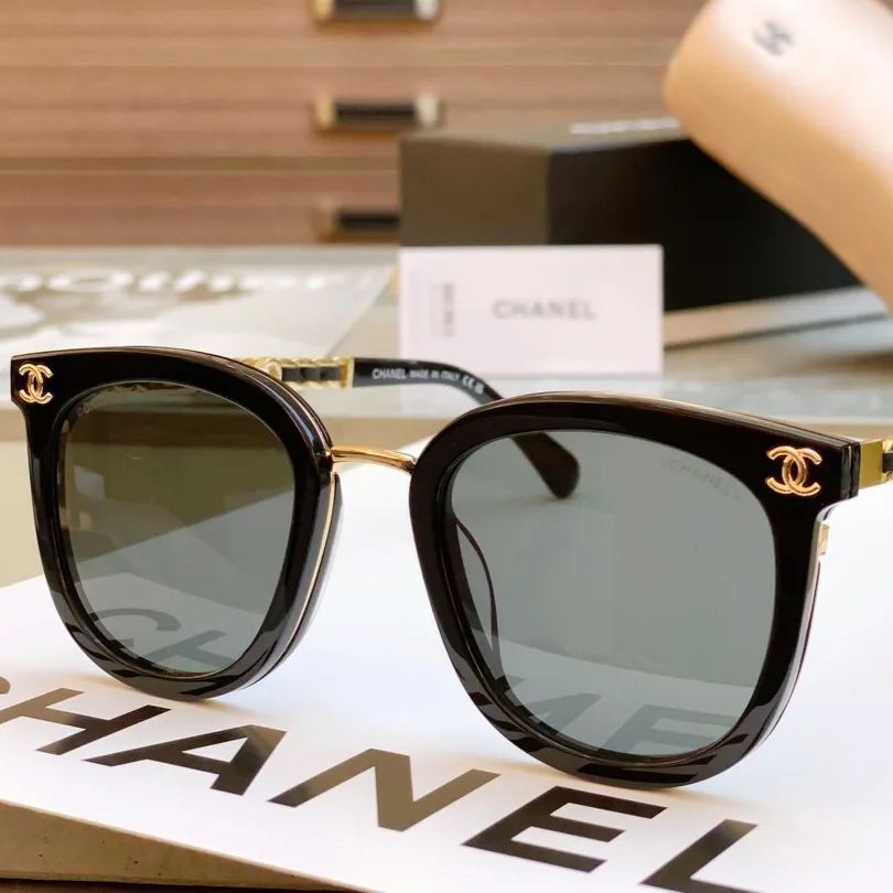 【サングラス】★CHANEL★ SIZE：52-22-145mm