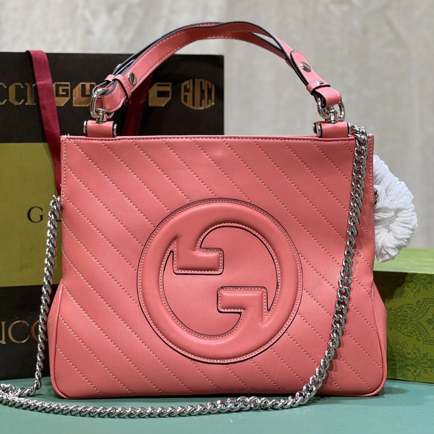 【GUCCI】 34*41*8CM