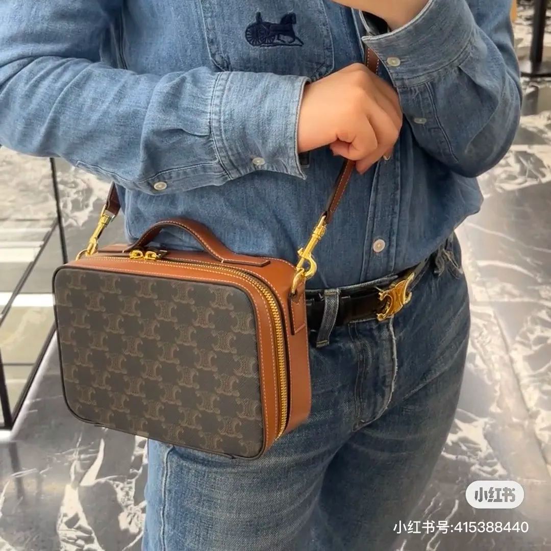 【CELINE】21.5*16*7cm