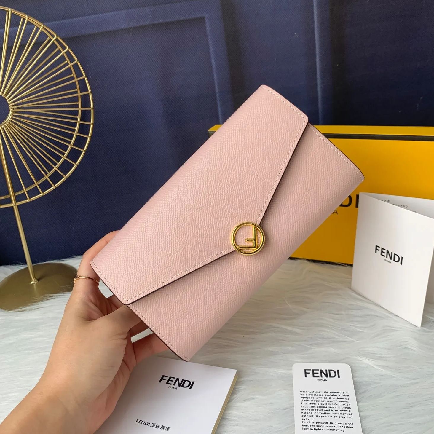 【Fendi】19*9*2CM