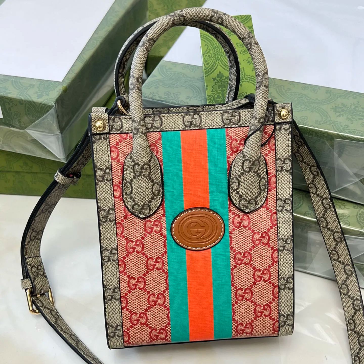 【GUCCI】18*14*5cm
