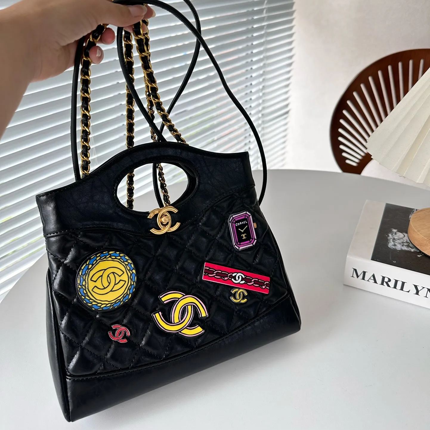 【シャネル】24*22*5cm