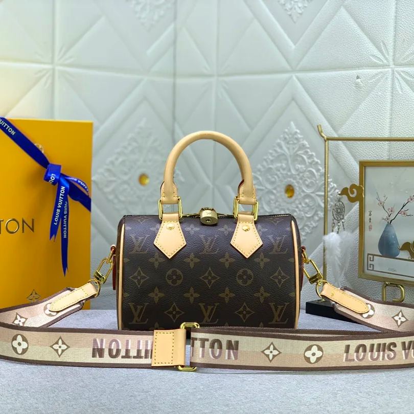 【LOUIS VUITTON】Speedy Bandoulière 20