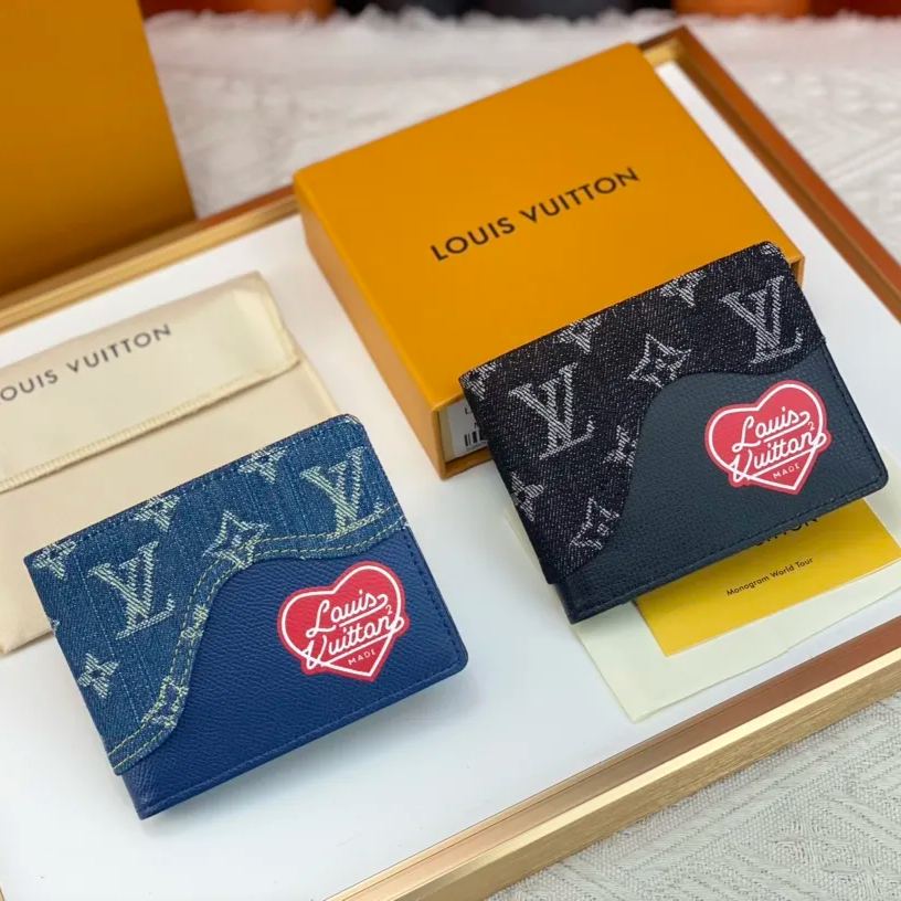 【LOUIS VUITTON】11*8.5*2CM