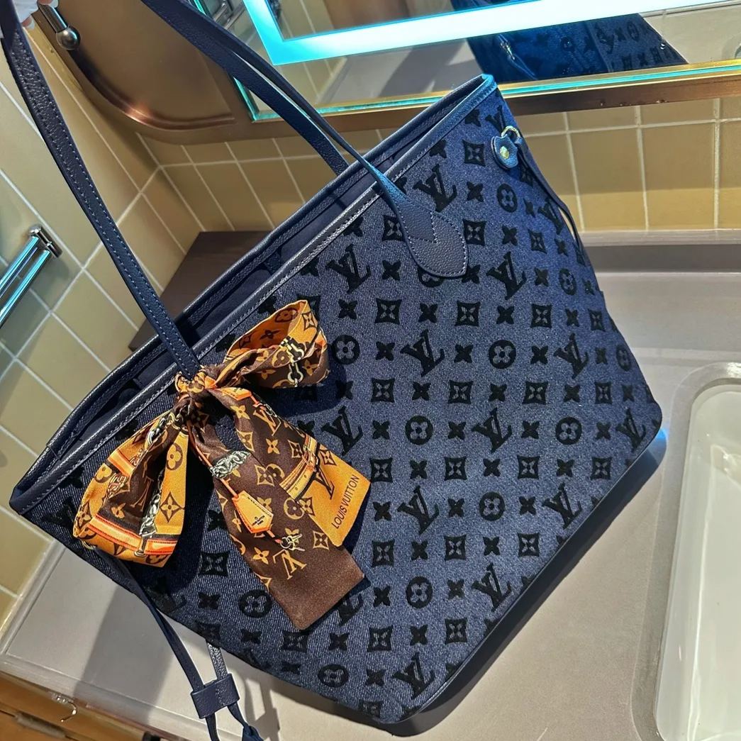 【LOUIS VUITTON】neverfull 32 x 28 x 14 CM