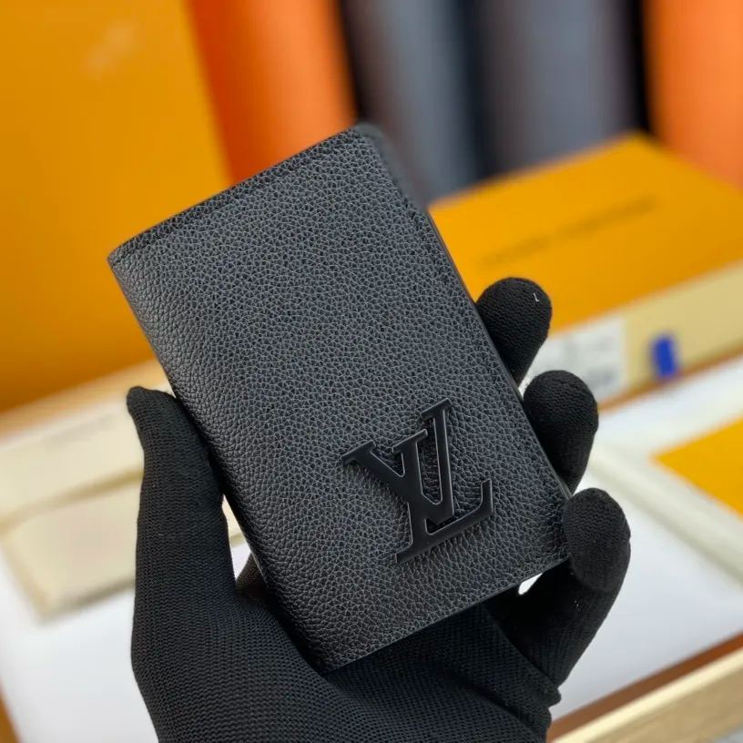 【LOUIS VUITTON】財布