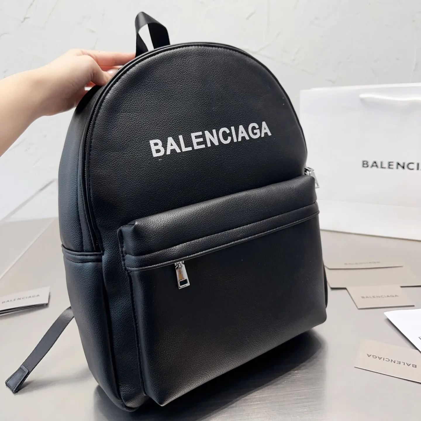 【Balenciaga】 36-40-15CM