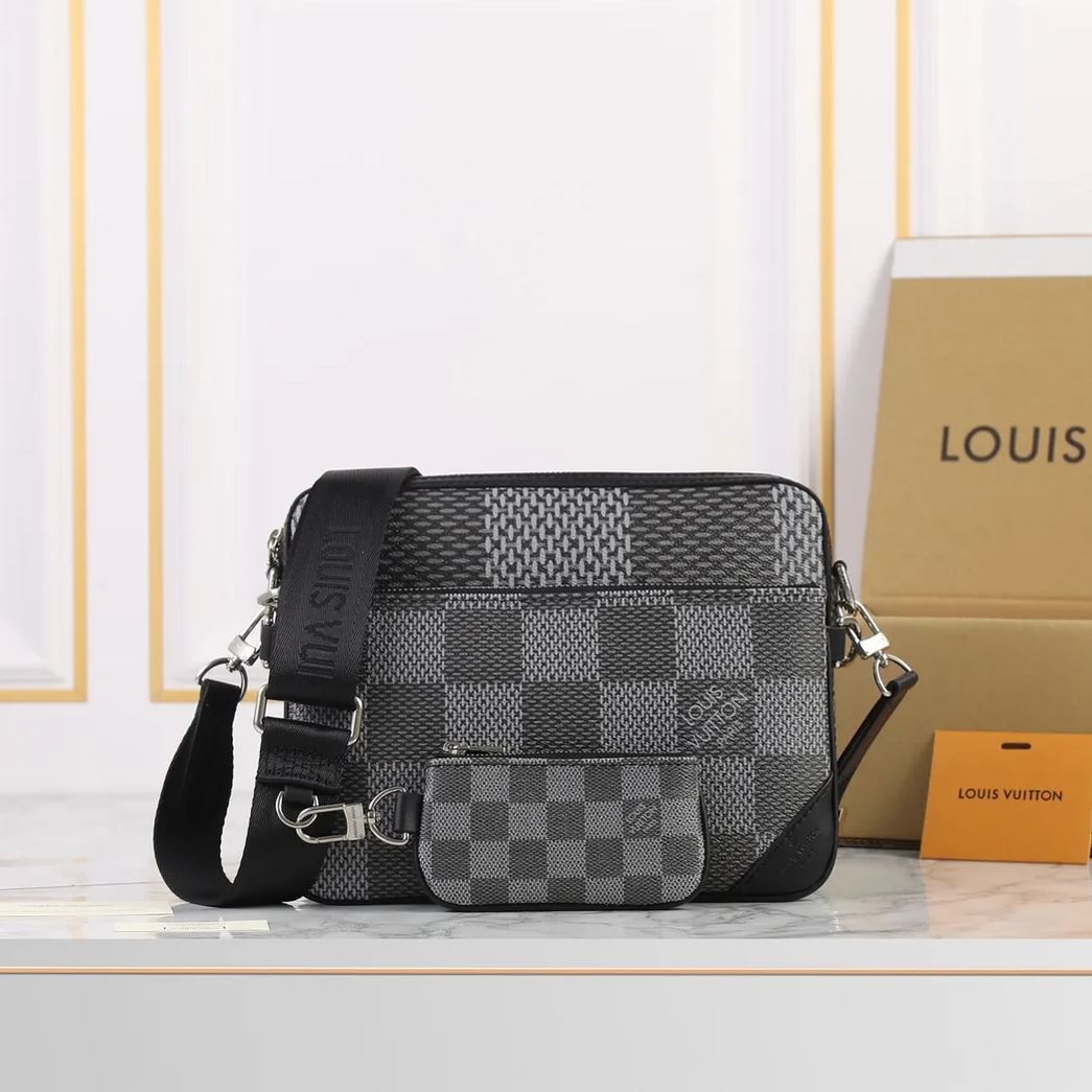 【LOUIS VUITTON】Trio  25.0 x 18.5 x 7.0 CM