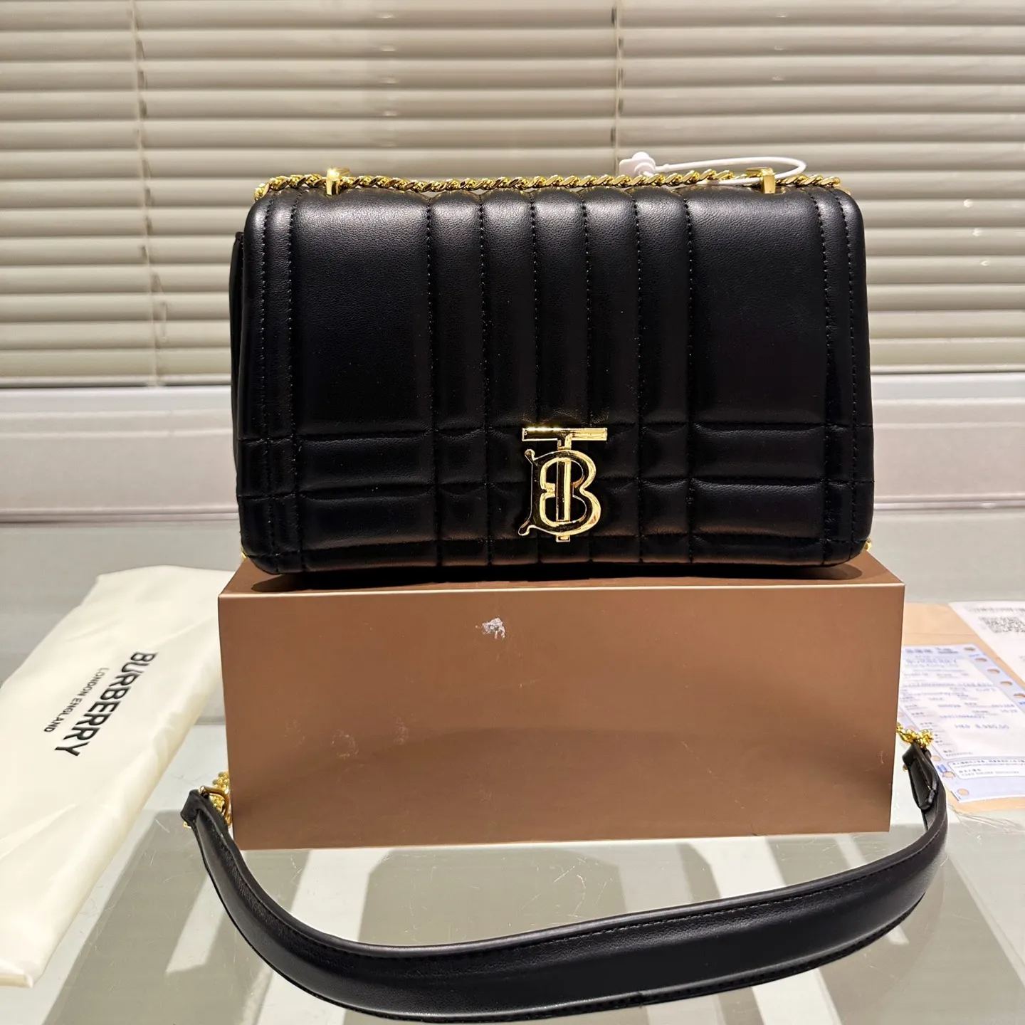 【Burberry】25×15×10cm