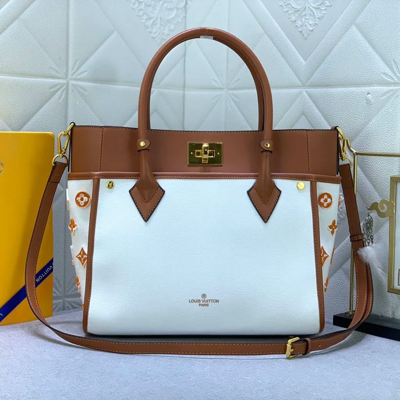 【LOUIS VUITTON】30.5 x 24.5 x 14 CM