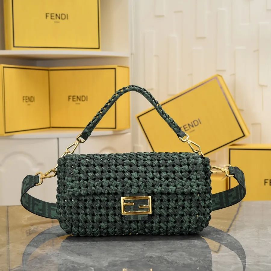 【Fendi】Baguette  26*4*13*cm