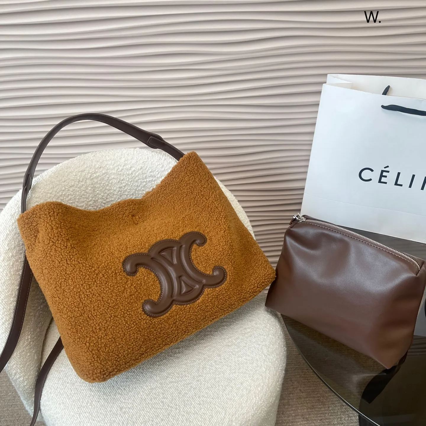 【CELINE】36*28*15cm