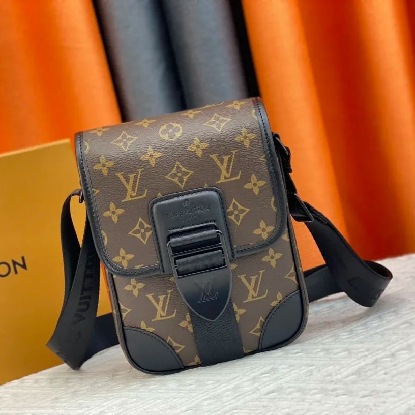 【LOUIS VUITTON】Archy 16 x 22 x 7 cm