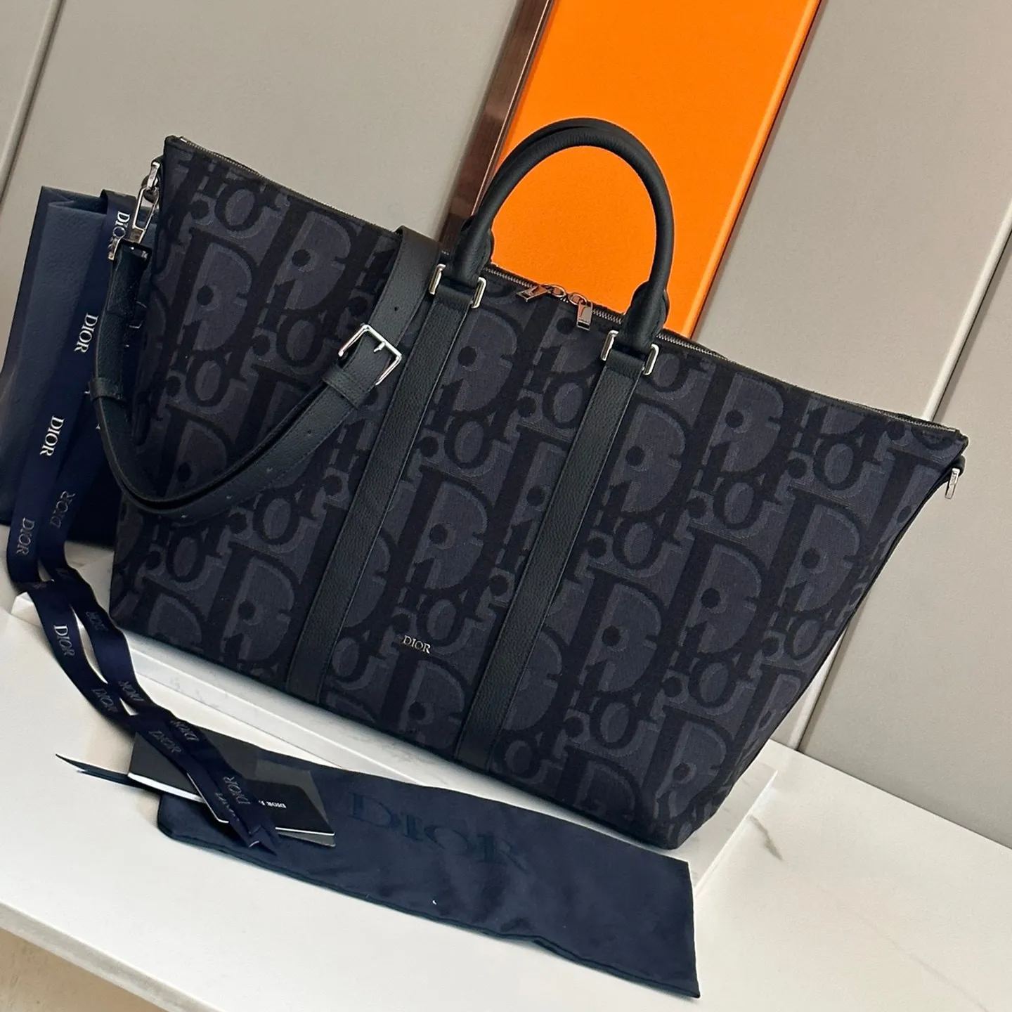 【DIOR】Weekender 40