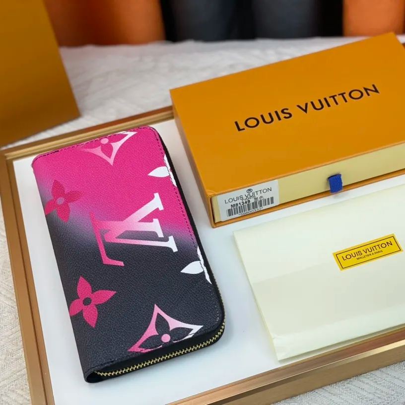 【LOUIS VUITTON】Zippy  19.5 x 10.5 x 2.5CM